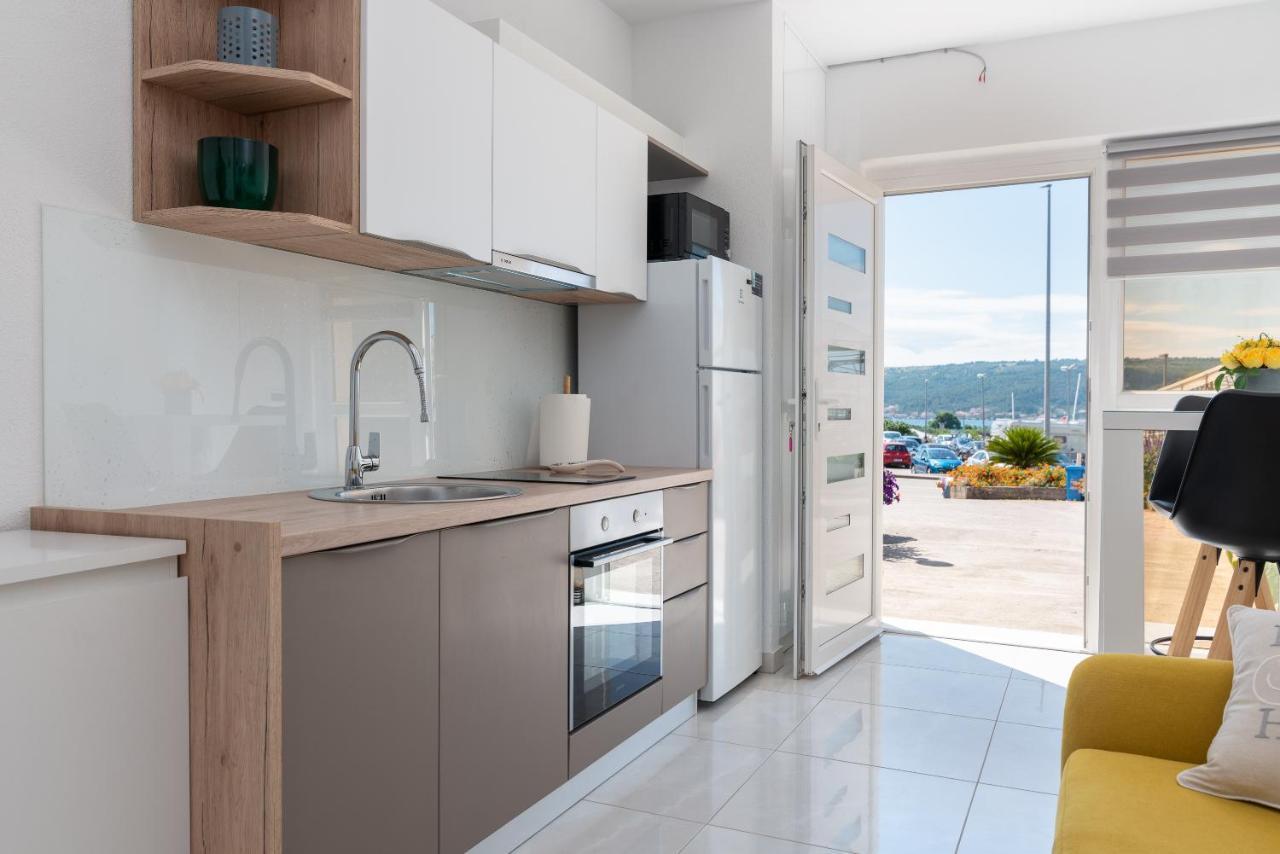 Apartment Leo Trogir Exterior photo